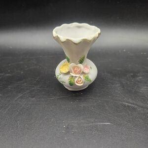 Vintage Bud Vase 3D Floral Ceramic Pastel